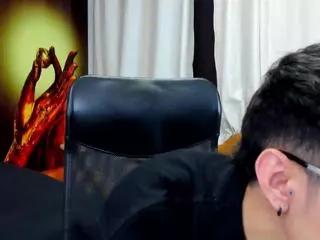 etham_wolf on Flirt4Free 