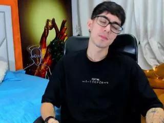 etham_wolf on Flirt4Free 