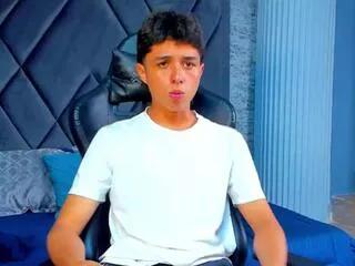 ethan_lowell on Flirt4Free 