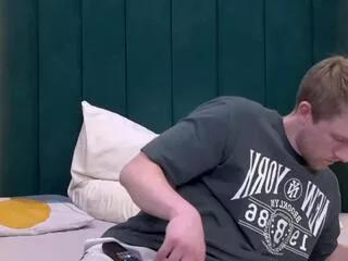 ethan_pinkman on Flirt4Free 
