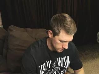 ethan_pinkman on Flirt4Free 
