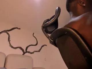 ethan_traviis on Flirt4Free 