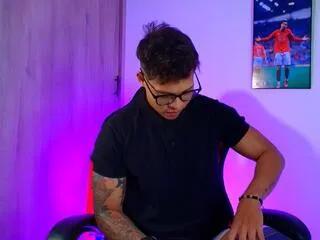 evan_greey on Flirt4Free