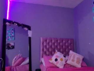 evelyn_lovers on Flirt4Free 