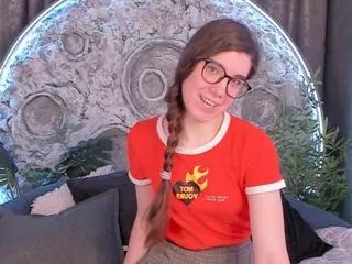 flora_koms on Flirt4Free 