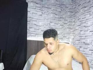 grant_finton on Flirt4Free