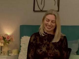 hailey_willson on Flirt4Free 