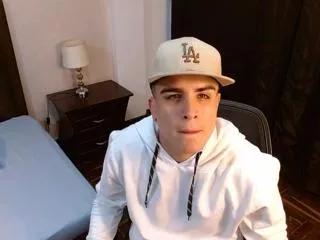 harley_moore on Flirt4Free 