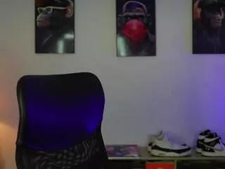 hazzan_velez on Flirt4Free 