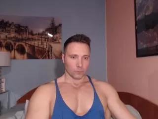 hunky_muscle on Flirt4Free 