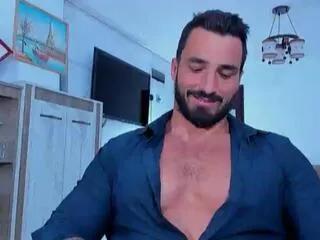 ian_hunk on Flirt4Free 