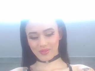 Freechat izan_walker on Flirt4Free
