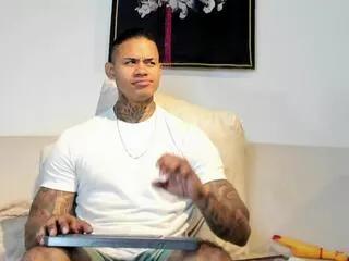 jared_kushh on Flirt4Free 