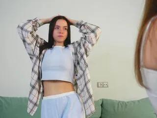 jesenia_brinn_annamaria_mackle on Flirt4Free 
