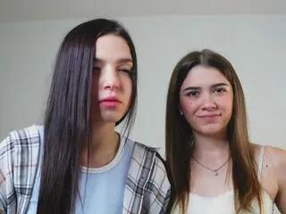 jesenia_brinn_annamaria_mackle on Flirt4Free 