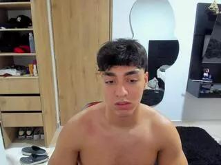 jhonald_evans on Flirt4Free 