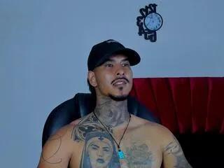 jiro_kenji on Flirt4Free