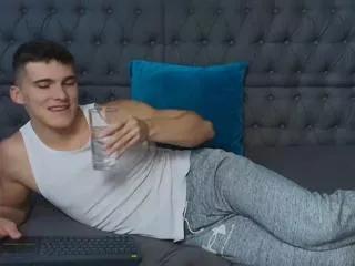 joel_lopez on Flirt4Free 