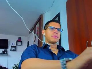 Offline johnny_walls on Flirt4Free