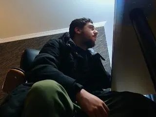 Offline josh_knights on Flirt4Free