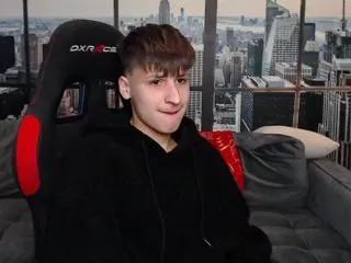 josh_mendes on Flirt4Free 