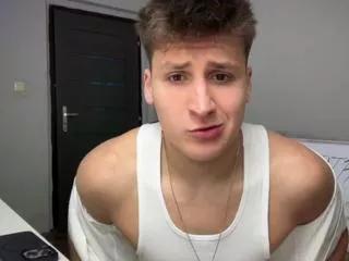 josh_mendes on Flirt4Free 