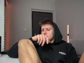 josh_mendes on Flirt4Free 
