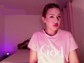 Freechat kaitlyn_manson on Flirt4Free