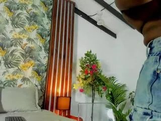 Offline karly_moss on Flirt4Free