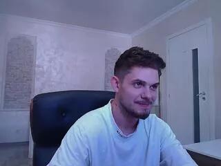 kavin_akul on Flirt4Free 