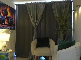 kendall_withmore on Flirt4Free