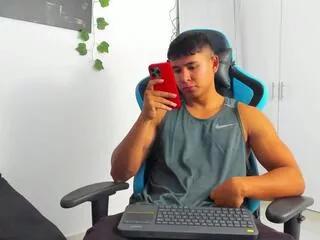 kevin_bray on Flirt4Free 