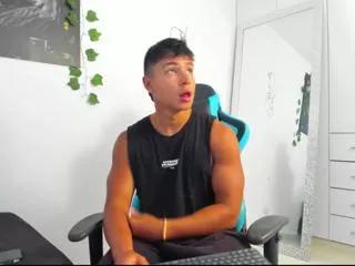 kevin_bray on Flirt4Free 
