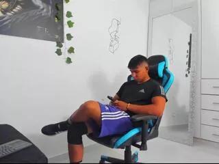 kevin_bray on Flirt4Free 