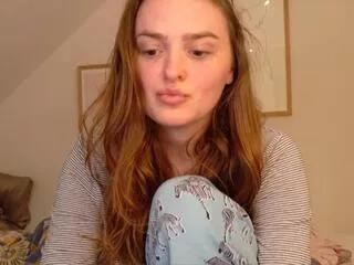 kiera_harris on Flirt4Free 