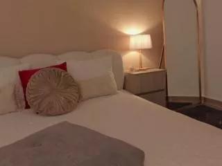 kitty_lowell on Flirt4Free 