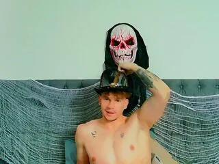 knox_savage on Flirt4Free