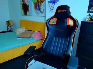 knox_savage on Flirt4Free