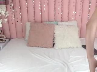 laly_castro on Flirt4Free 