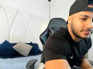 layton_fox on Flirt4Free 