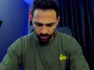 leo_diaz on Flirt4Free 