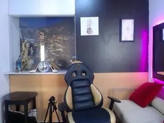 Offline leydy_williams on Flirt4Free