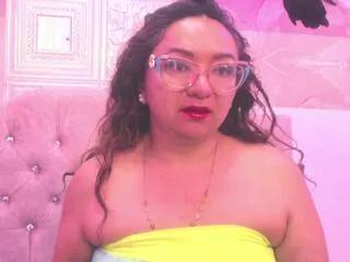 leyla_smith on Flirt4Free 