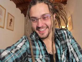 liam_lionn on Flirt4Free 
