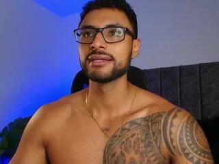 liiam_garcia on Flirt4Free