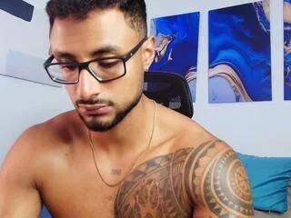 liiam_garcia on Flirt4Free