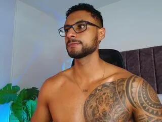 liiam_garcia on Flirt4Free