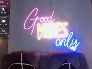 lili_colliins on Flirt4Free 