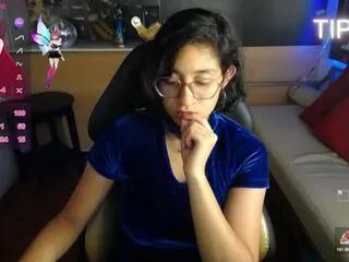 lilii_gomez on Flirt4Free