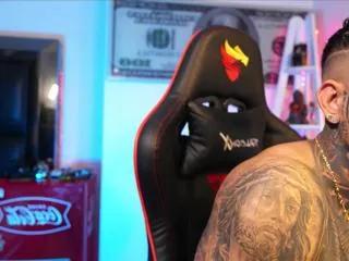 logan_hugh on Flirt4Free 